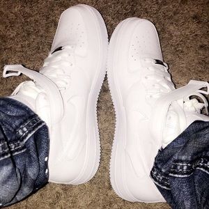 Meet your Posher, Chase